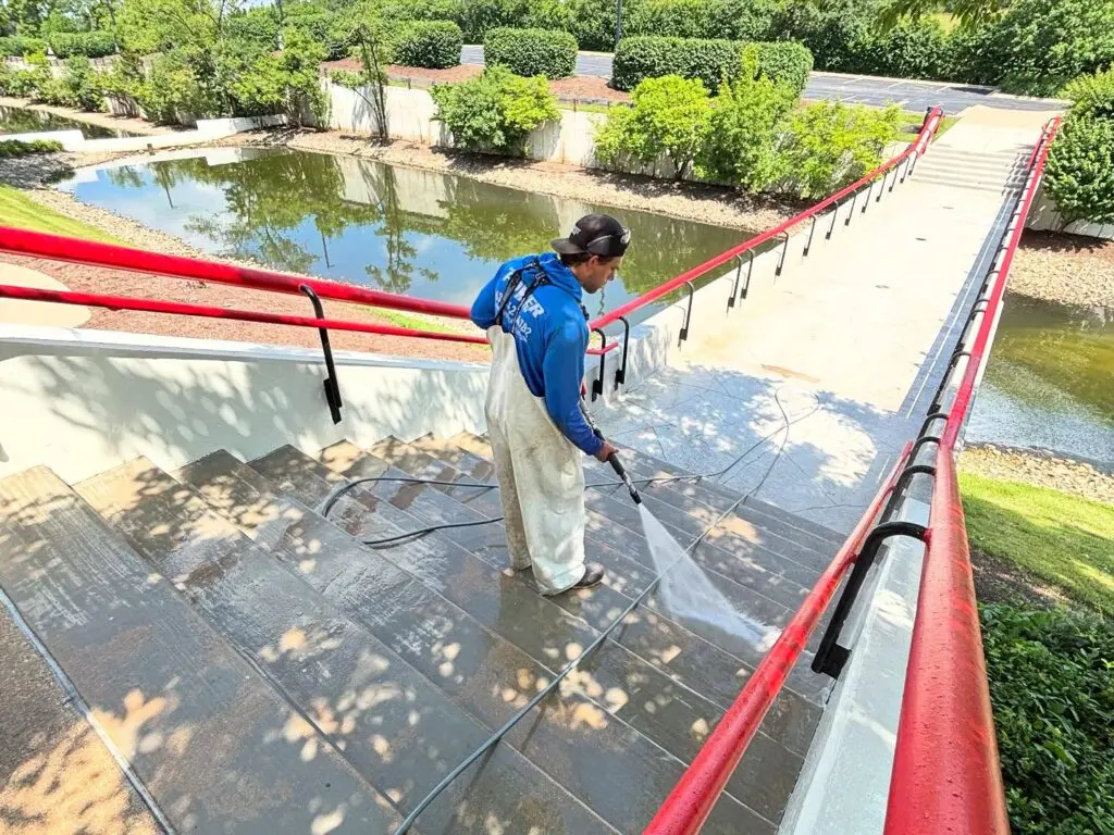 Pressure Washing Naperville IL