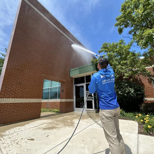Pressure Washing Naperville IL